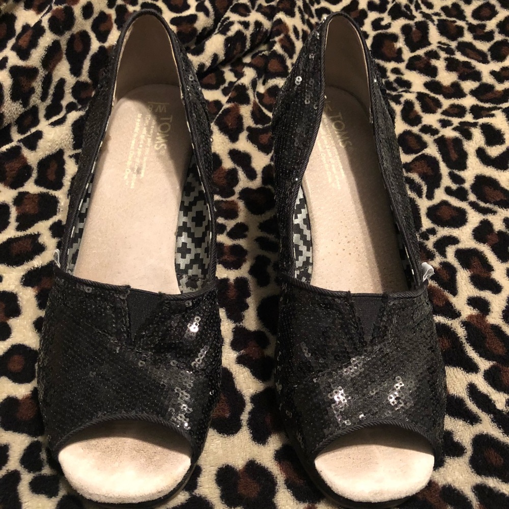 Black Toms Wedges